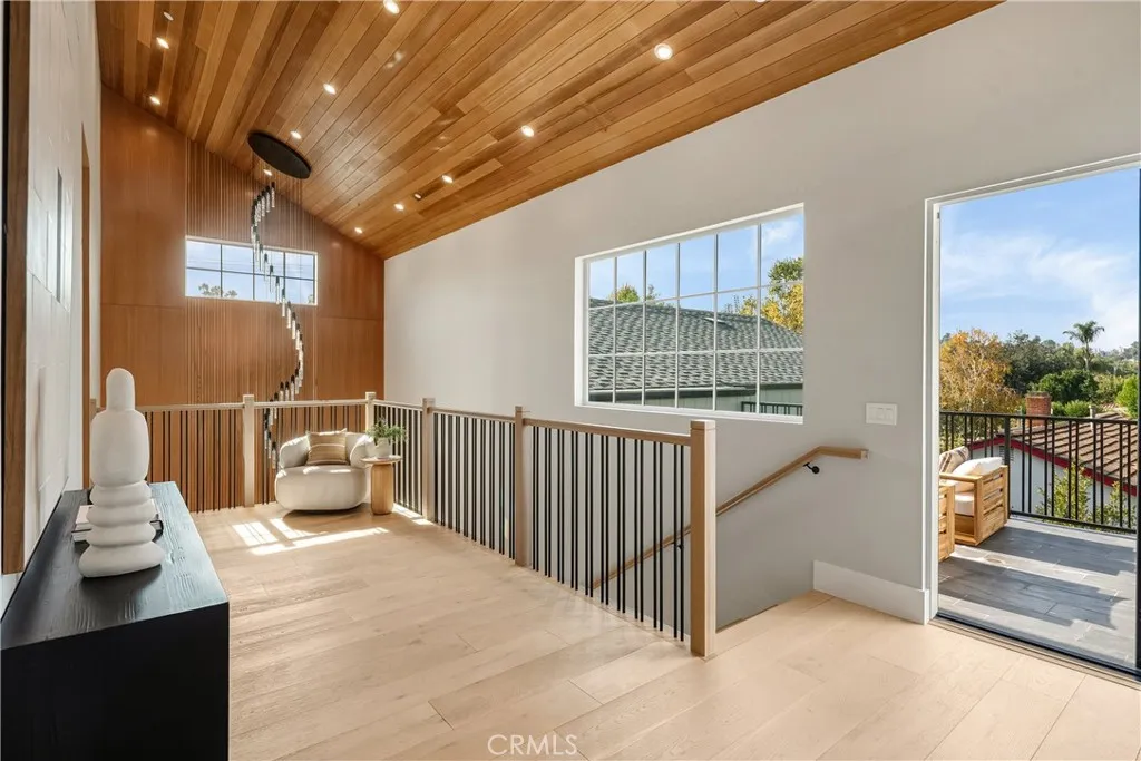 Additional image 31 of 20511 Wells Drive, Woodland Hills, CA 91364