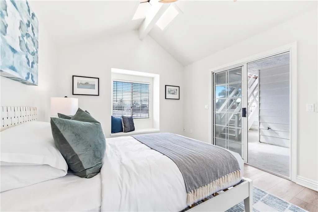 Additional image 48 of 423 18th Street, Huntington Beach, CA 92648