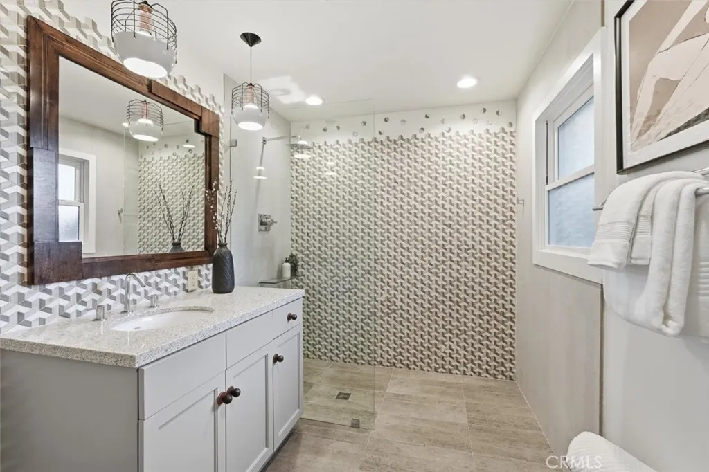 Additional image 97 of 1205 Bryant Rd, Long Beach, CA 90815