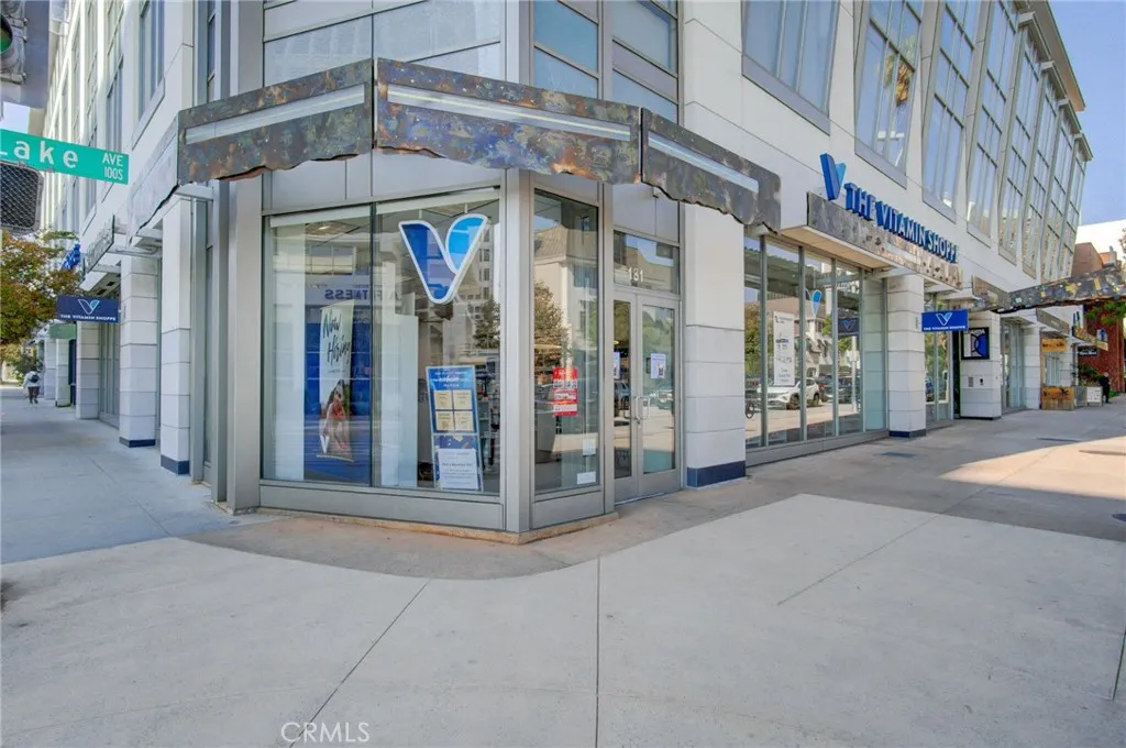 Additional image 32 of 175 S Lake Ave Unit 402, Pasadena, CA 91101