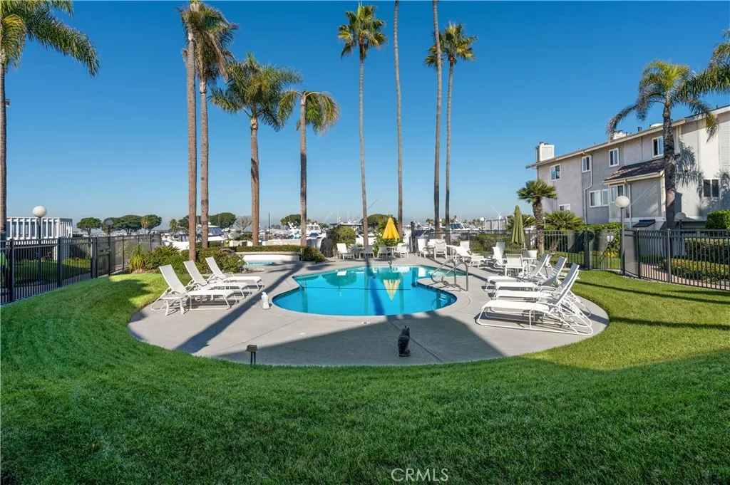 Additional image 38 of 16255 Pacific Circle Unit 106, Huntington Beach, CA 92649