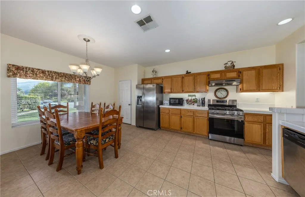 Additional image 12 of 933 Driftwood Cir, Banning, CA 92220
