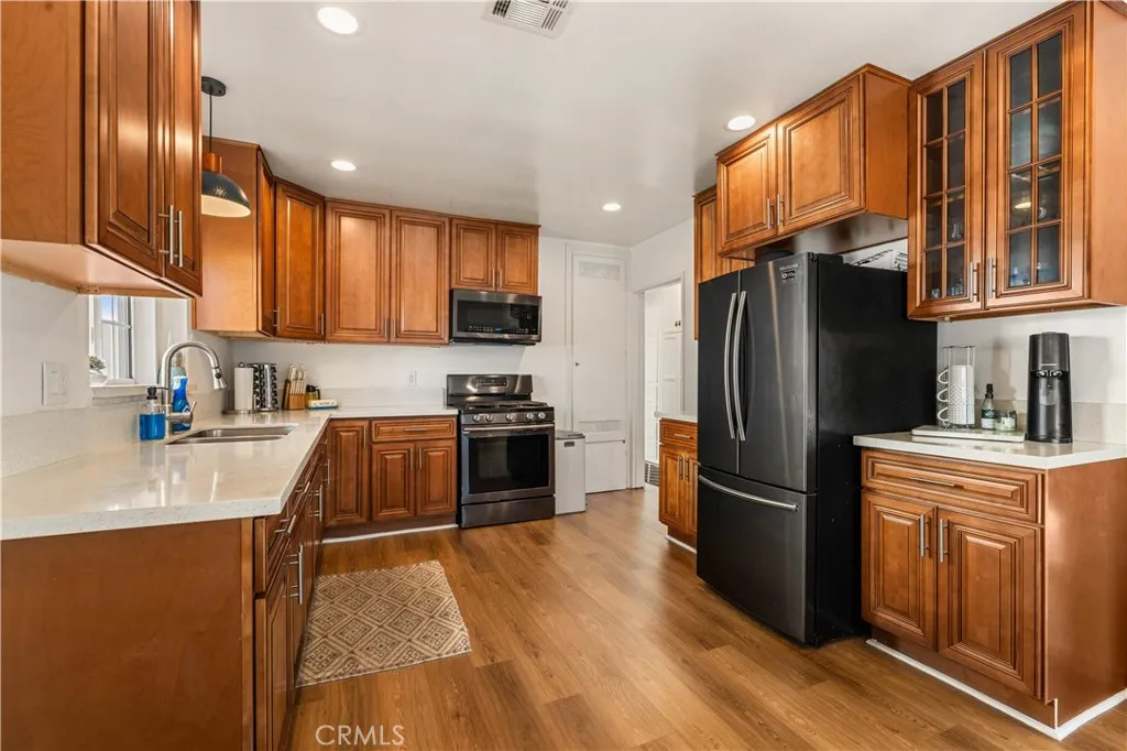 Additional image 59 of 2186 Lime Avenue, Long Beach, CA 90806