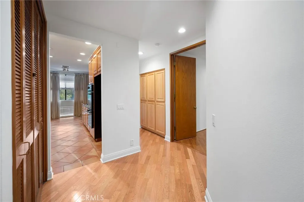 Additional image 37 of 750 S Bundy Dr Unit 108, Los Angeles, CA 90049