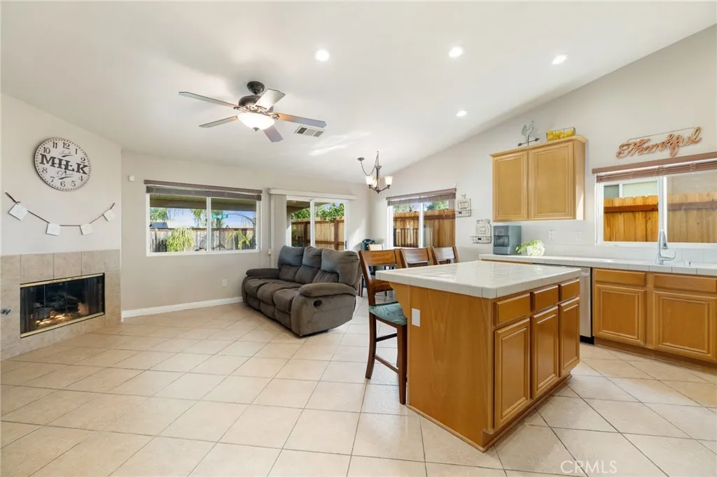 Additional image 71 of 22937 Via Santana, Nuevo, CA 92567