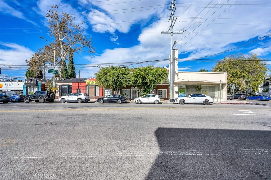 Additional image 33 of 10935 Camarillo, North Hollywood, CA 91602