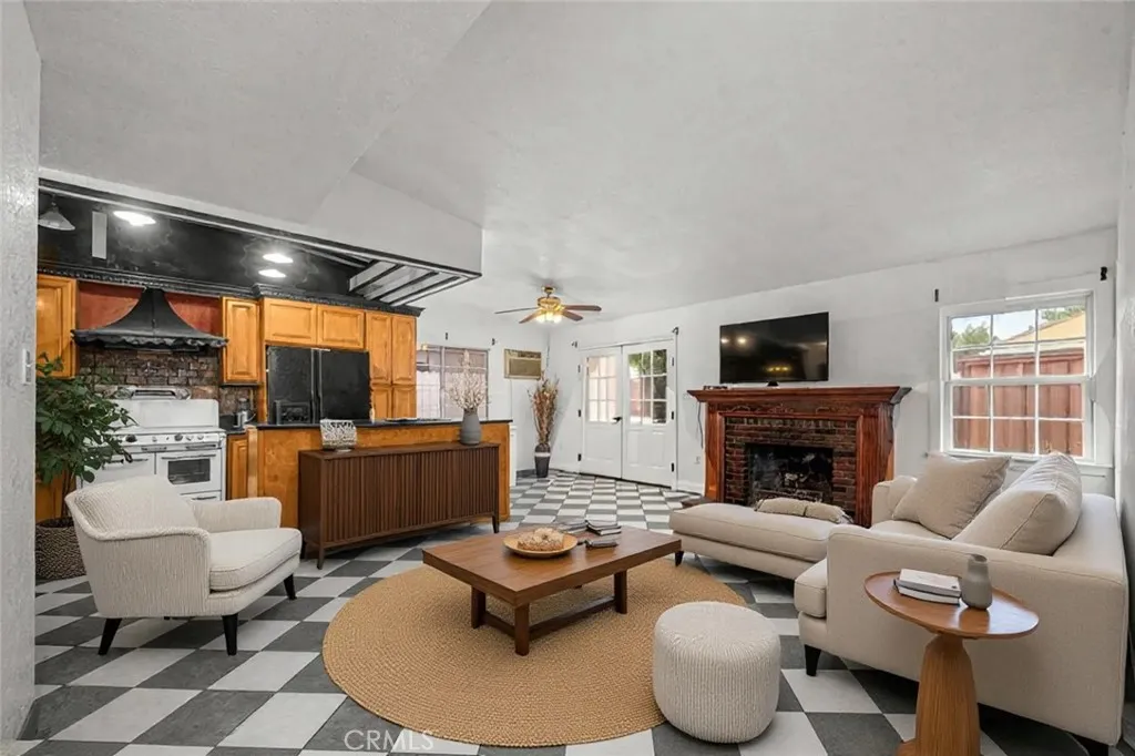 Additional image 11 of 436 Willow Avenue, La Puente, CA 91746