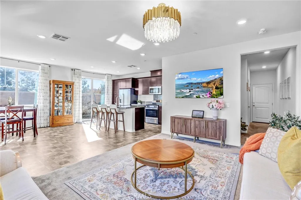 Additional image 47 of 16681 Wyndham Lane Unit 8, Fontana, CA 92336