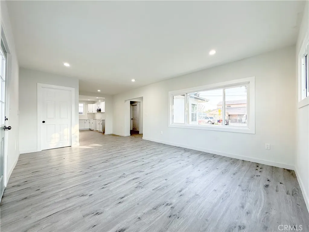 Additional image 4 of 1101 E Tucker St, Compton, CA 90221