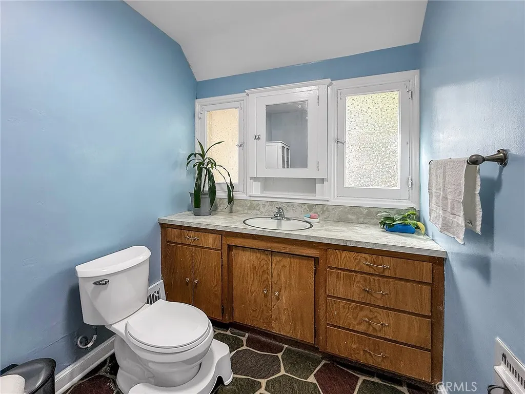 Additional image 45 of 2544 Hermosa Ave, Montrose, CA 91020