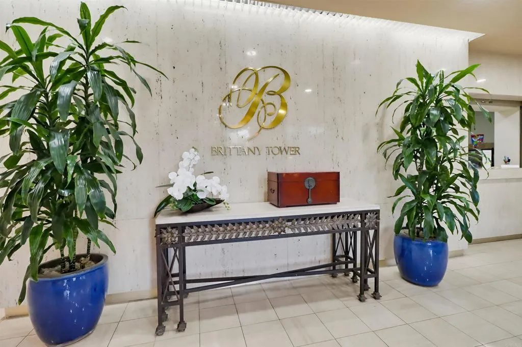 Additional image 90 of 230 W Laurel Street Unit 502, San Diego, CA 92101