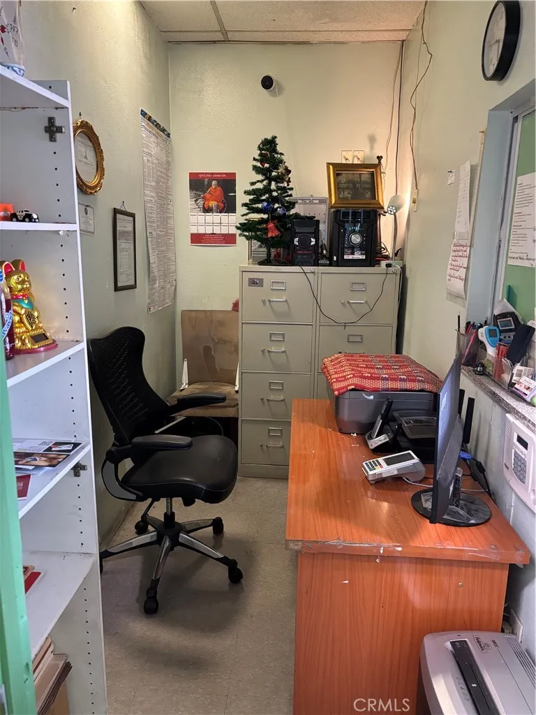 Additional image 44 of 5465 Santa Monica, Los Angeles, CA 90029