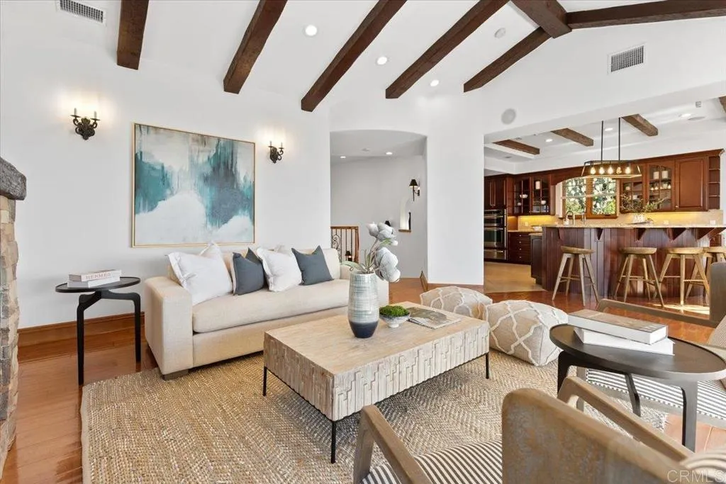 Additional image 31 of 1045 Van Nuys Street, San Diego, CA 92109