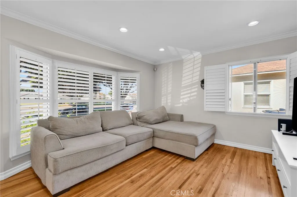 Additional image 52 of 5514 Bellflower Blvd, Lakewood, CA 90713