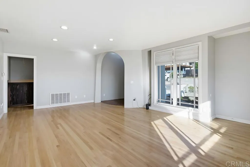 Additional image 8 of 3144 Dove Street, San Diego, CA 92103