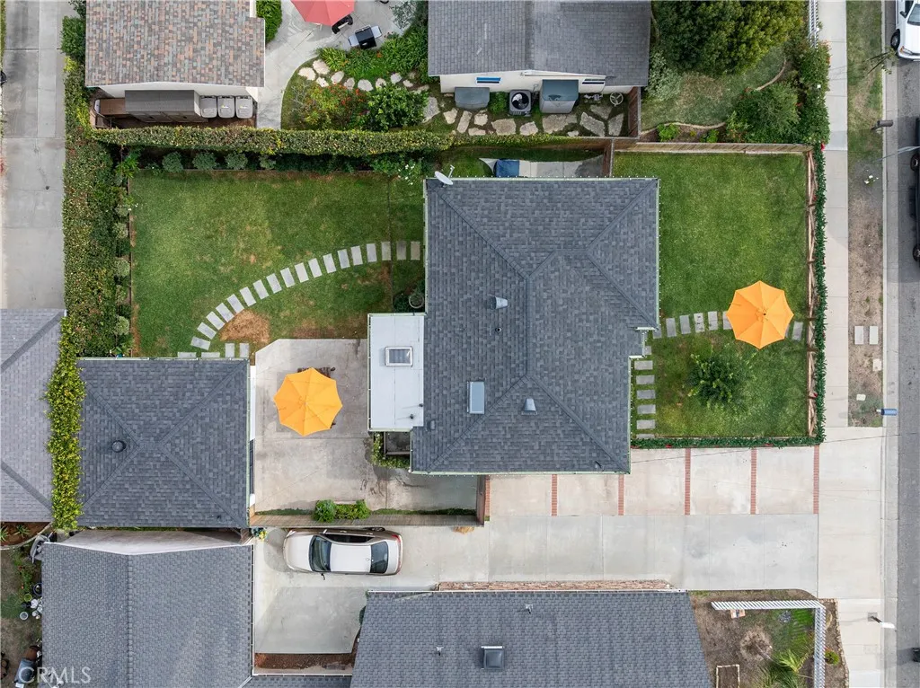 Additional image 64 of 394 E 20th St, Costa Mesa, CA 92627