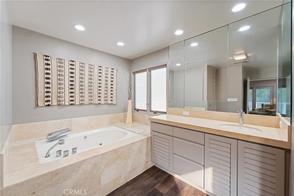 Additional image 98 of 3601 Cananea, Encino, CA 91436