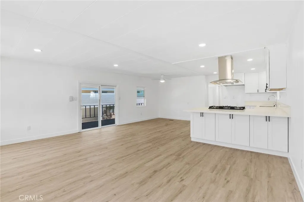 Additional image 89 of 15621 Beach Boulevard Unit 115, Westminster, CA 92683