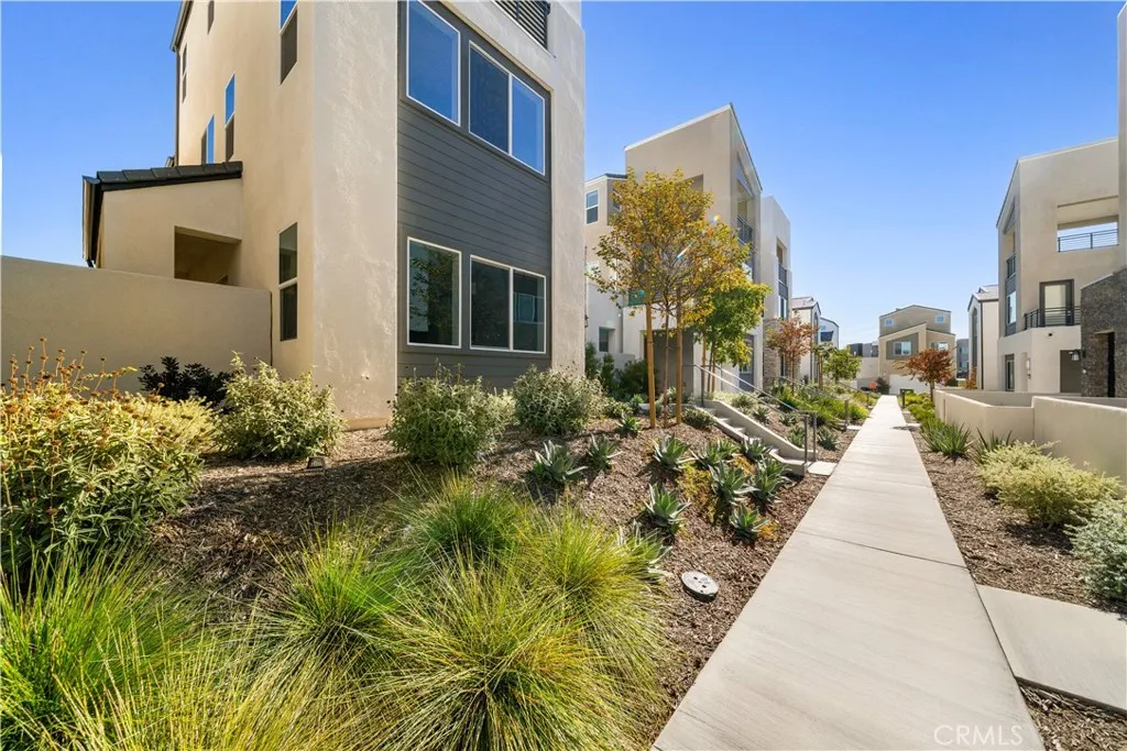 Additional image 4 of 165 Sawbuck, Irvine, CA 92618