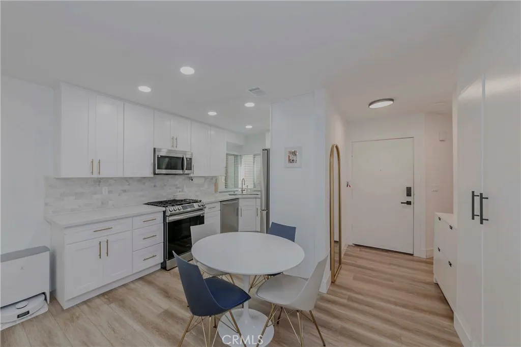 Additional image 14 of 16911 Eastlake LN Unit 88, Huntington Beach, CA 92647