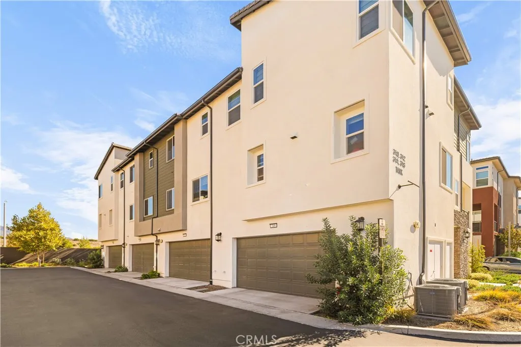 Additional image 88 of 344 Tank, Irvine, CA 92618