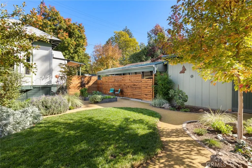 199 E 2nd Ave, Chico, CA 95926