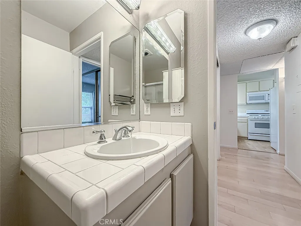 Additional image 76 of 7050 Shoup Ave Unit 163, Canoga Park, CA 91303