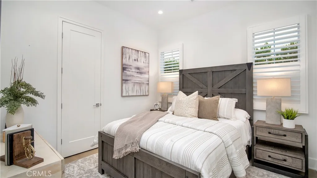 Additional image 86 of 343 Paradiso, Irvine, CA 92602