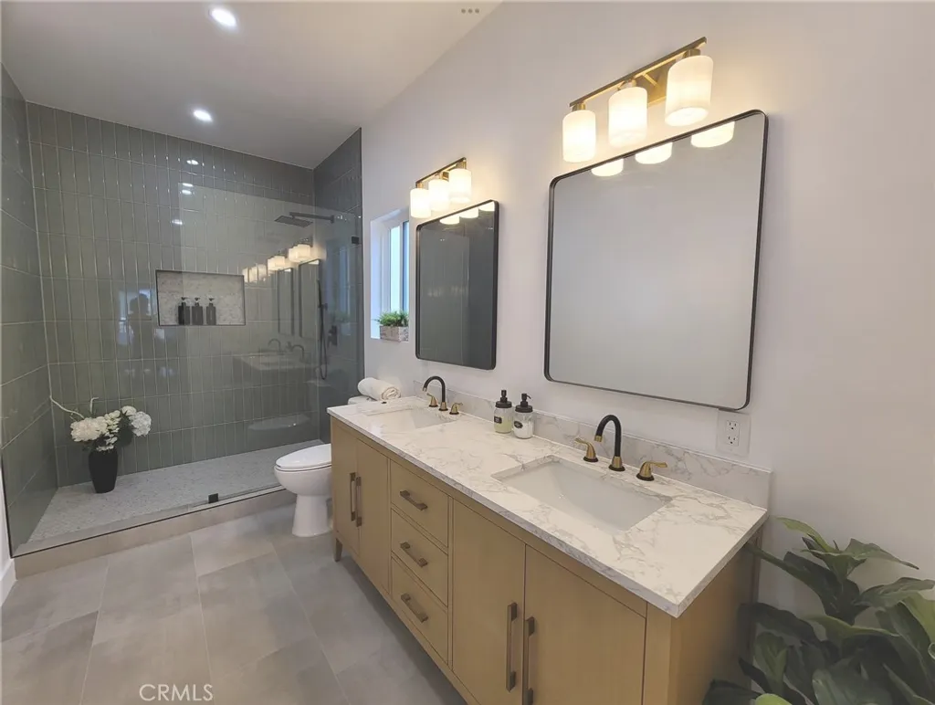 Additional image 12 of 5414 Hillcrest Dr, Los Angeles, CA 90043