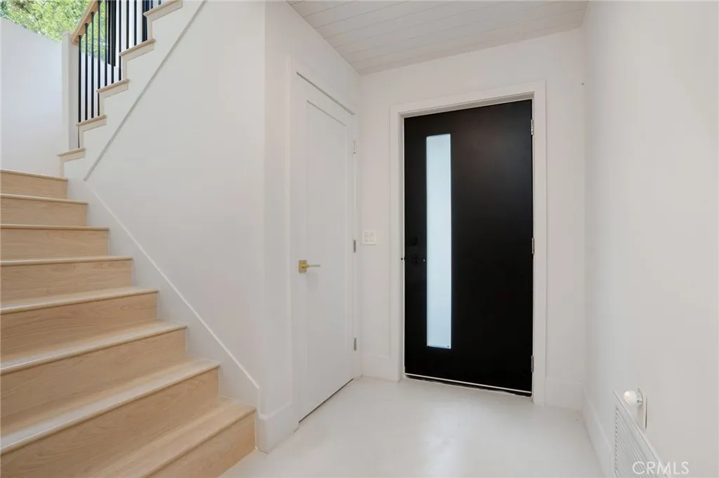 Additional image 17 of 23229 8th Street, Newhall, CA 91321