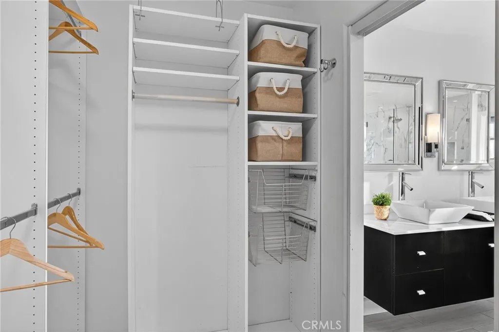 Additional image 50 of 18 Malaga Place East E, Manhattan Beach, CA 90266