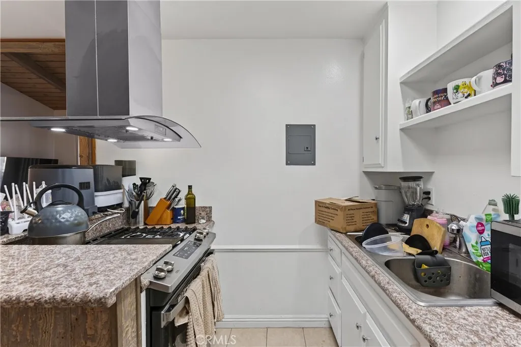 Additional image 37 of 13722 Red Hill Avenue Unit 54, Tustin, CA 92780