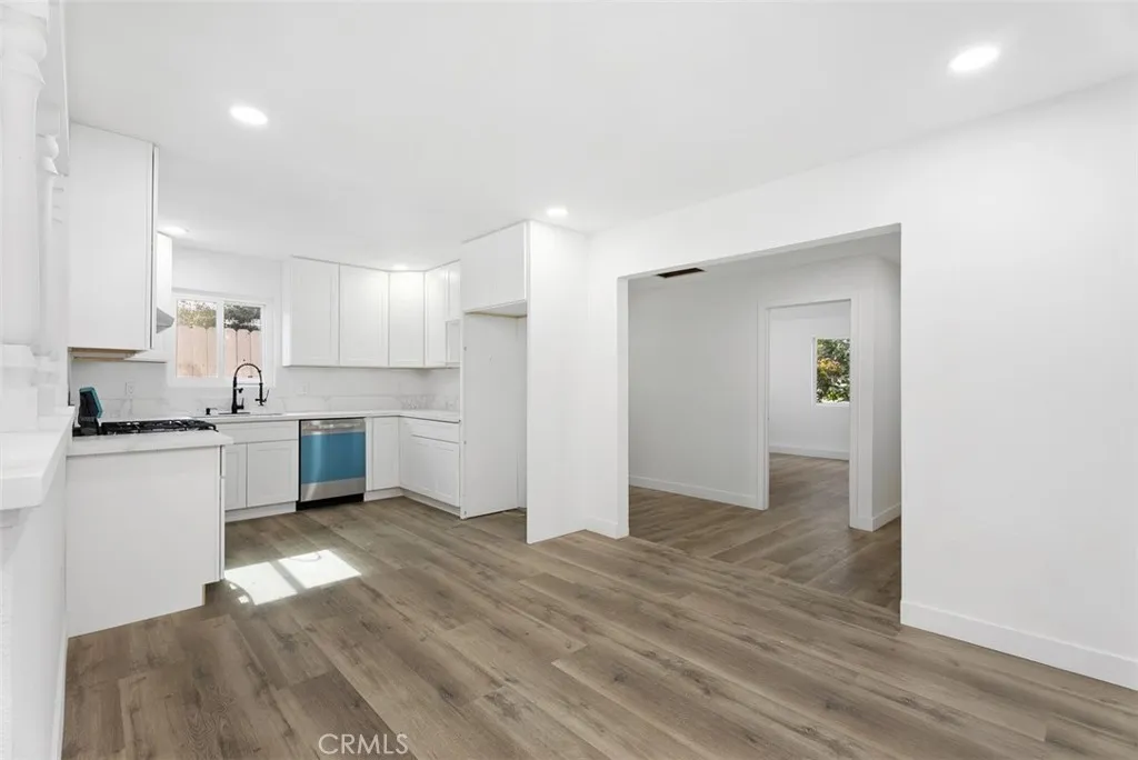 Additional image 36 of 913 S Diamond St, Santa Ana, CA 92704