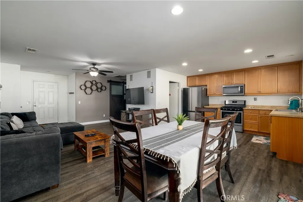 Additional image 10 of 3079 Avalon, Perris, CA 92571