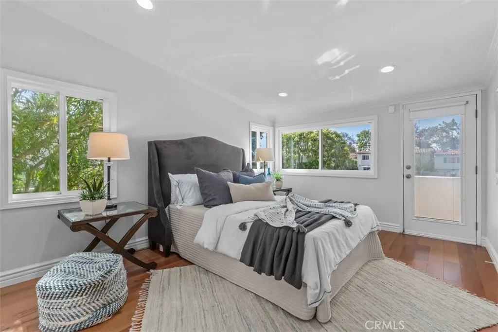 Additional image 24 of 525 Vista Flora, Newport Beach, CA 92660