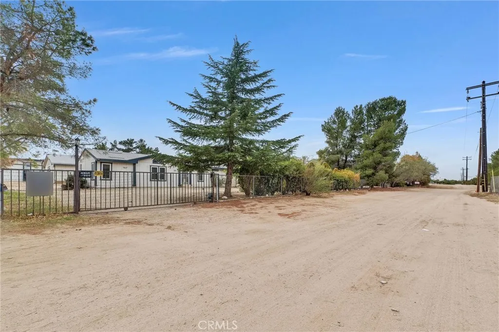 Additional image 51 of 5827 Cambria Rd, Phelan, CA 92371