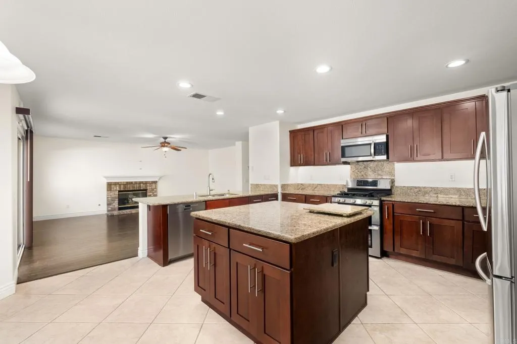 Additional image 21 of 343 La Purisma Way, Oceanside, CA 92057