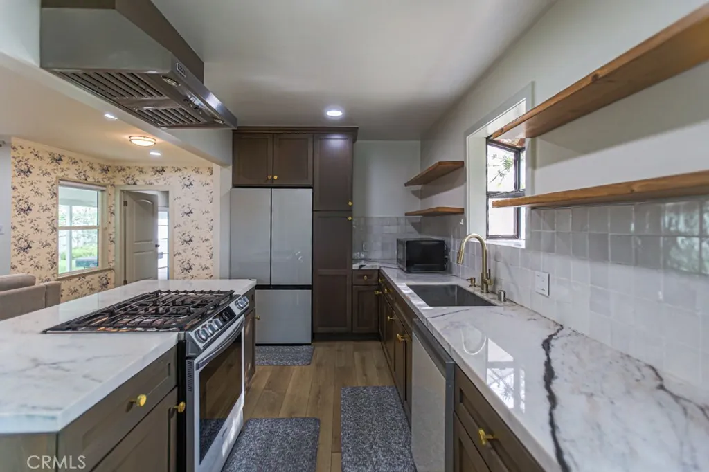 Additional image 6 of 702 N Pine, Anaheim, CA 92805