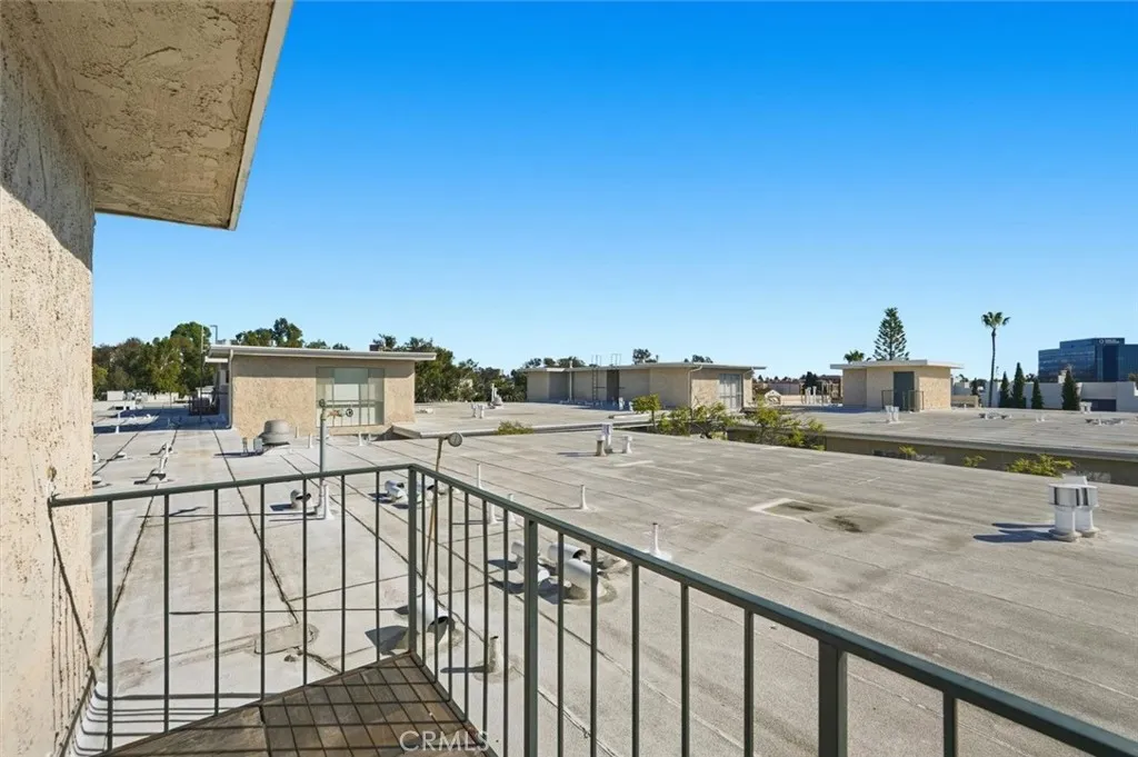 Additional image 27 of 11645 Montana Avenue Unit 321, Los Angeles, CA 90049