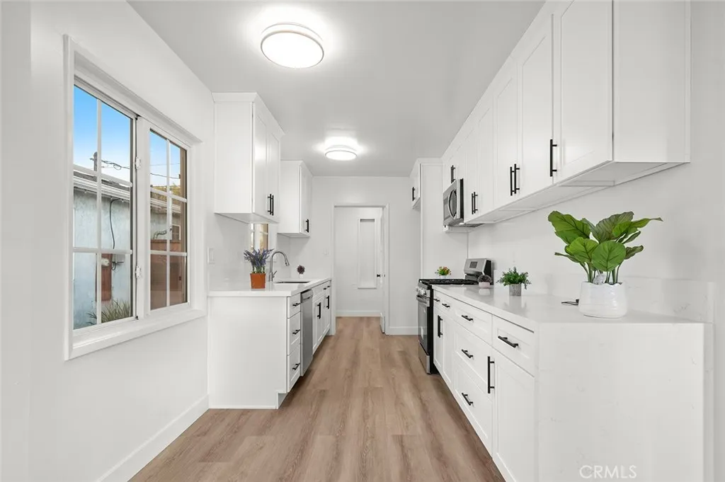 Additional image 50 of 3452 Kallin Ave, Long Beach, CA 90808