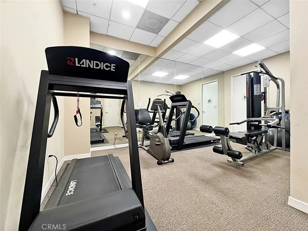 Additional image 21 of 175 S Lake Ave Unit 402, Pasadena, CA 91101