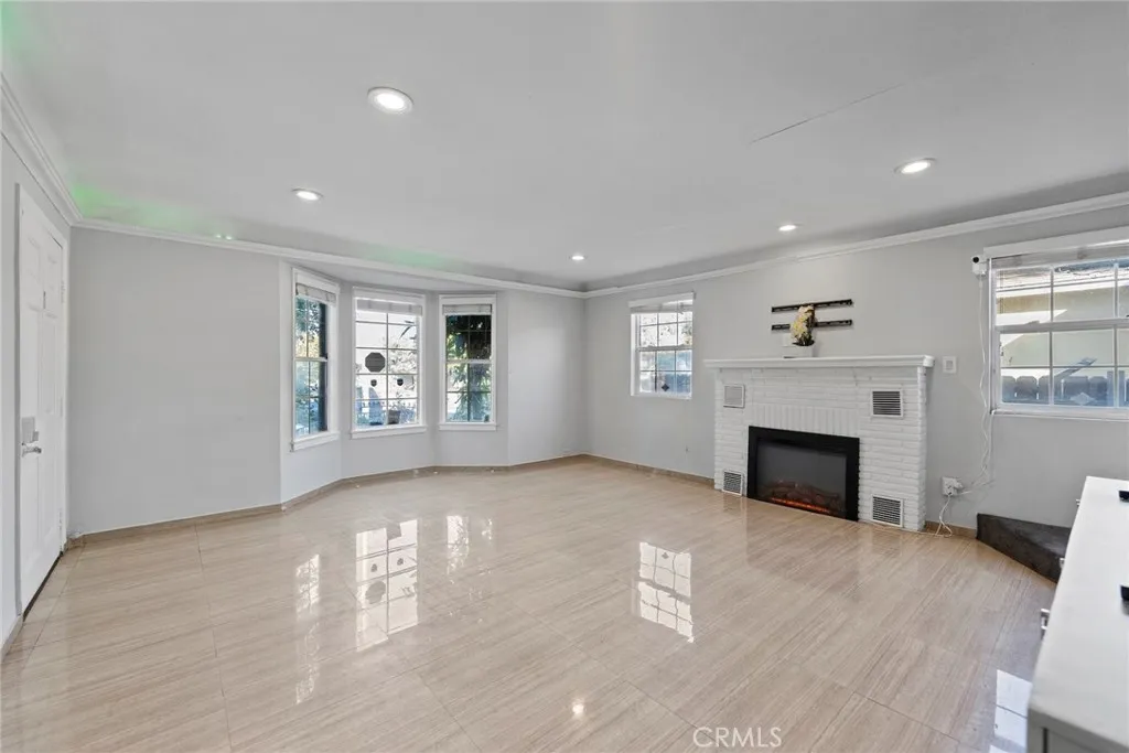 Additional image 3 of 4080 Broadway, Huntington Park, CA 90255