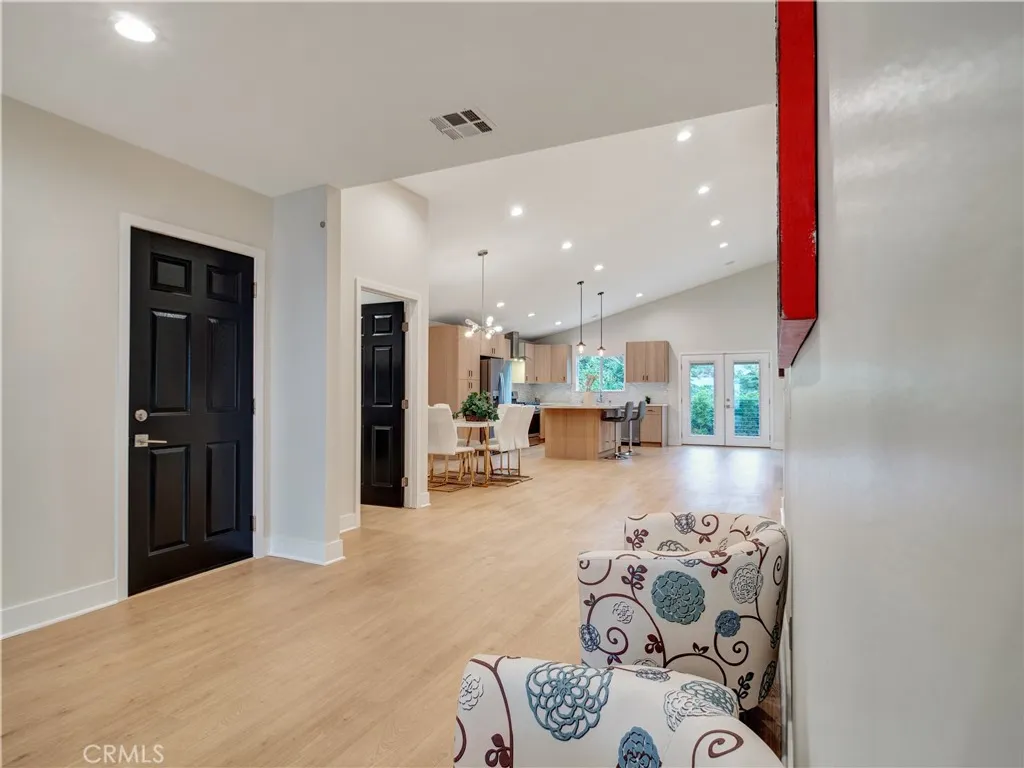 Additional image 8 of 17961 Martha Street, Encino, CA 91316