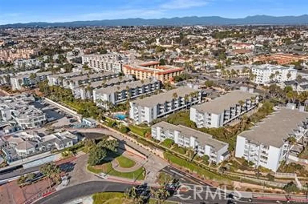 Additional image 29 of 640 The Village Unit 201, Redondo Beach, CA 90277