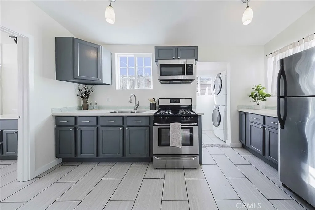 Additional image 12 of 5506 Smiley Drive, Los Angeles, CA 90016