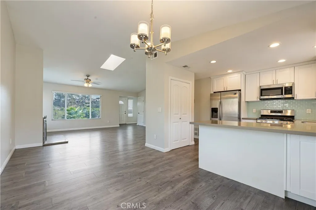 Additional image 43 of 5690 Cervantes Ave, San Diego, CA 92114