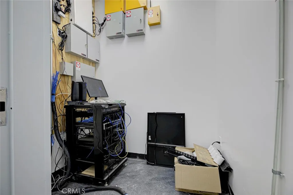 Additional image 70 of 18417 Bryant Street, Northridge, CA 91325