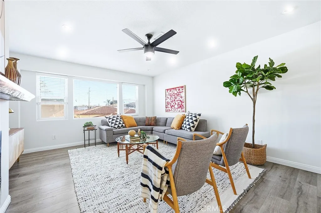 Additional image 43 of 825 W 6th Street Unit 3, San Pedro, CA 90731