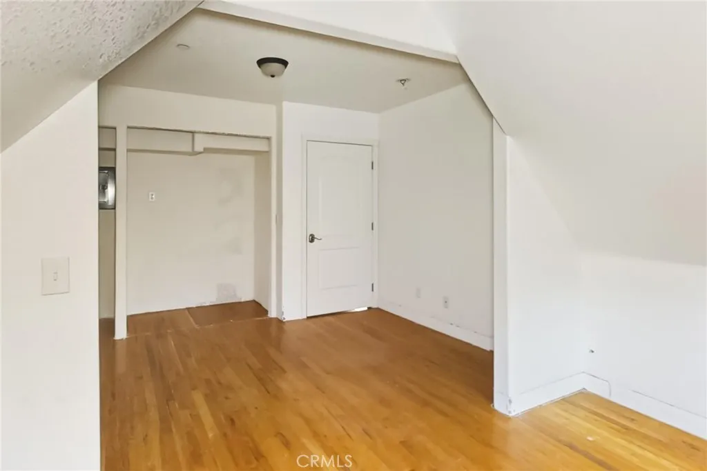 Additional image 17 of 261 E Crescent Avenue, Redlands, CA 92373