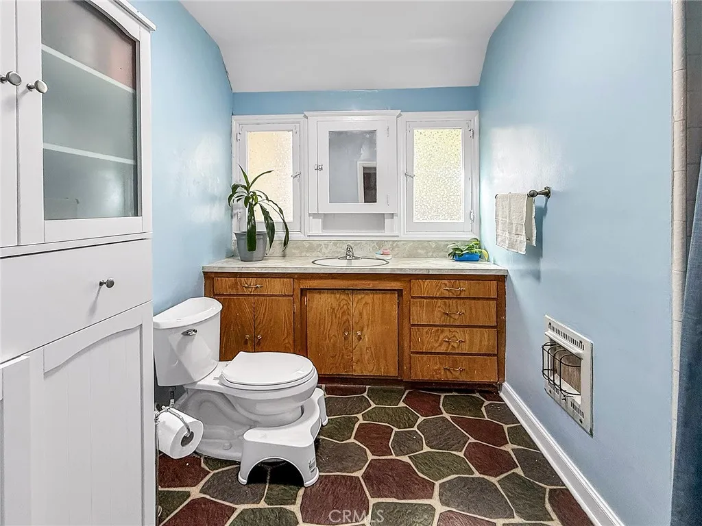 Additional image 46 of 2544 Hermosa Ave, Montrose, CA 91020